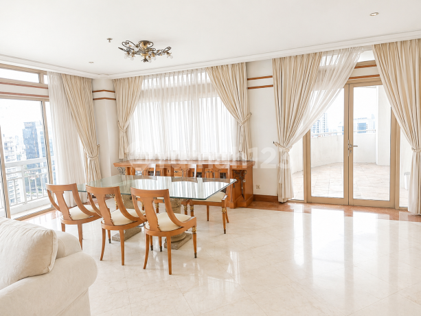 Dijual Rumah Mewah Somerset Grand Citra Jakarta Selatan 4+1 KT Luas 365M² Harga Rp10 M Dijual Rumah Mewah Somerset Grand Citra Jakarta Selatan 4+1 KT Luas 365M² Harga Rp10 M