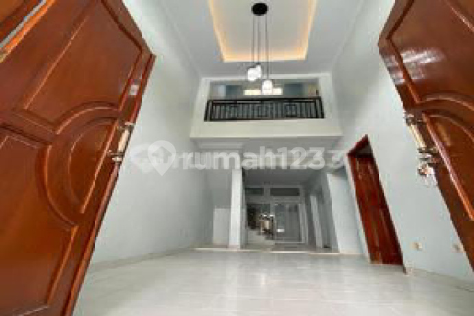 Bebas Banjir Rumah Minimalis Taman Royal 2 Tangerang Bebas Banjir Rumah Minimalis Taman Royal 2 Tangerang