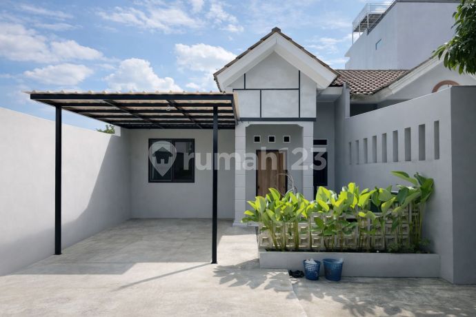 Rumah Industrial Minimalis Karawaci Residence 5 Menit ke Gading Serpong Rumah Industrial Minimalis Karawaci Residence 5 Menit ke Gading Serpong