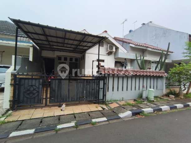 Rumah bagus kokoh siap huni no banjir di Taman Sakura 1 Jati asih Rumah bagus kokoh siap huni no banjir di Taman Sakura 1 Jati asih