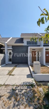Rumah Perum Grand Surya Sidoarjo