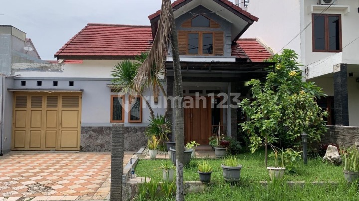 Rumah Bagus Siap Huni SHM Komplek Pinus Regency Rumah Bagus Siap Huni SHM Komplek Pinus Regency