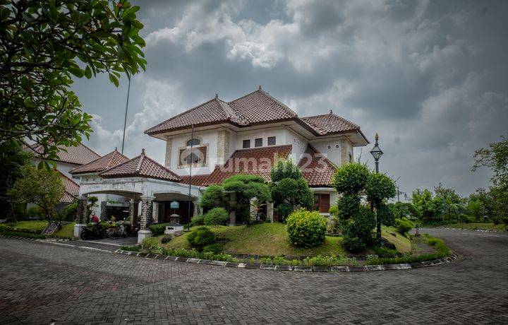 Rumah Luas & Cantik 2 Kav. Full Furnished SHM Pesona Merapi Jogja