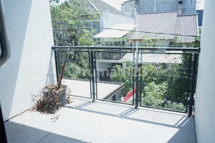 Dijual Rumah Lelang Bagus Ketintang Permai Sby Dijual Rumah Lelang Bagus Ketintang Permai Sby