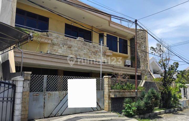 Dijual Via Lelang, Cash Only Rumah Dharmahusada Indah Utara