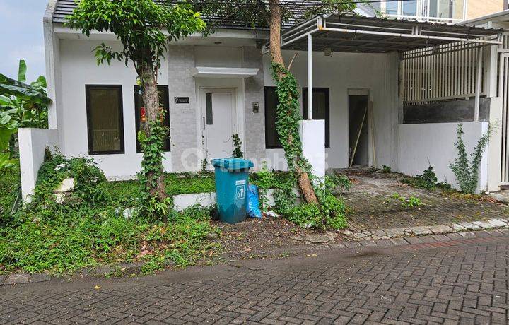 Dijual Via Lelang Rumah Lokasi Bukit Palma Citraland