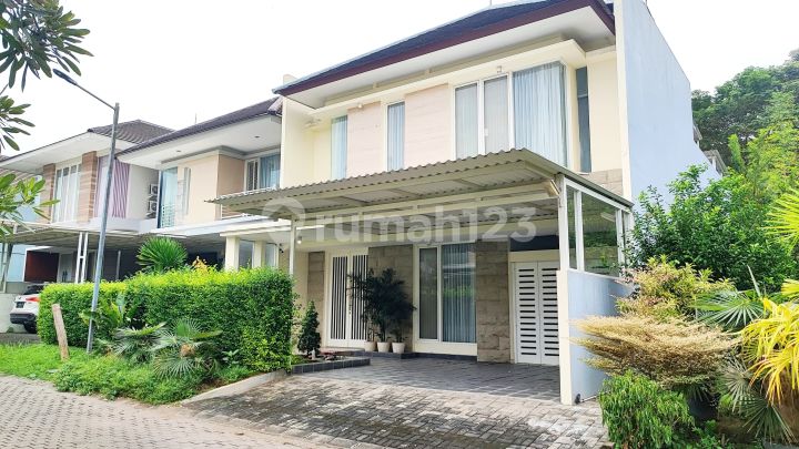 Dijual Rumah Mewah Lokasi Woodland Citraland Surabaya Timur