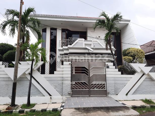 For Sale Luxury House Dharmahusada Indah North East Surabaya Elite & Prestigious Location