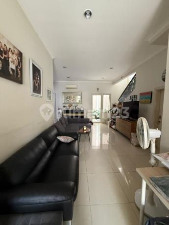 Dijual Rumah 8x18 Gading Serpong Cluster Maxwell Rapih Siap Huni Dijual Rumah 8x18 Gading Serpong Cluster Maxwell Rapih Siap Huni