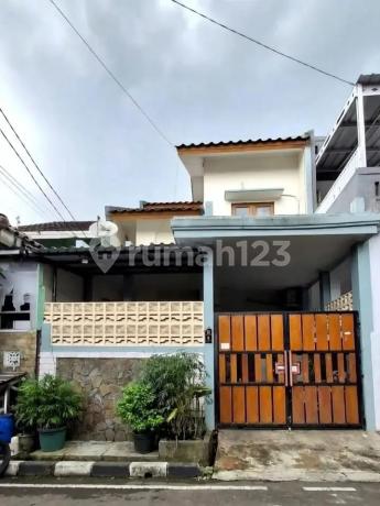 Rumah Bagus di Bukit Cimanggu Villa Harga di Bawah Pasaran