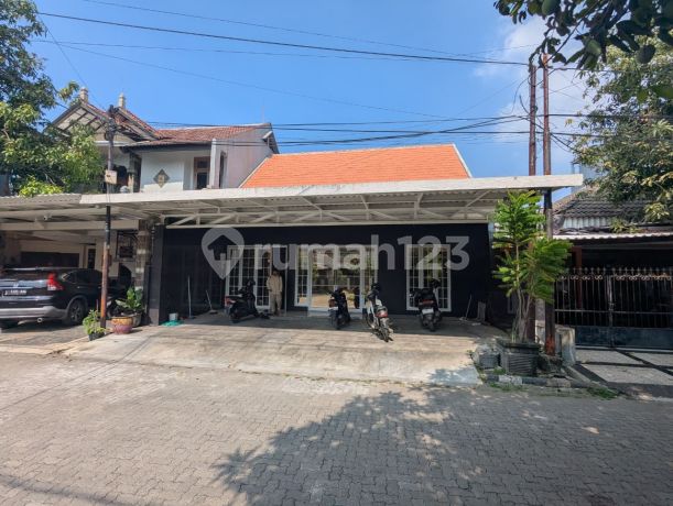 Rumah Elegan, Pusat kota surabaya selangkah ke royal plaza Rumah Elegan, Pusat kota surabaya selangkah ke royal plaza
