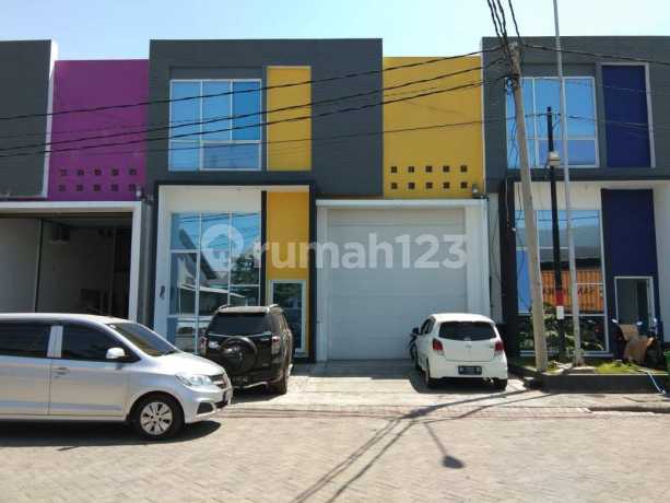 Dijual Gudang Siap Pakai di Pergudangan Indoserena - Tambak Sawah, Sidoarjo    Harga: Rp 3,6 M (NEGO LANGSUNG PEMILIK)  