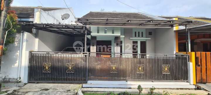 Rumah Terawat Dan Bagus Siap Huni Murah Di Villa Sutra Indah Jatihandap