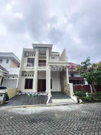 DIJUAL RUMAH MEWAH BARU GRESS SIAP HUNI DI GRAHA ESTETIKA TEMBALANG SEMARANG DIJUAL RUMAH MEWAH BARU GRESS SIAP HUNI DI GRAHA ESTETIKA TEMBALANG SEMARANG