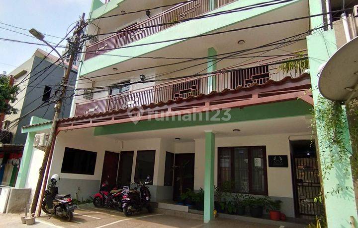 Dijual Cepat Kos-Kosan Premium Dan Strategis di Setiabudi, Jakarta Selatan