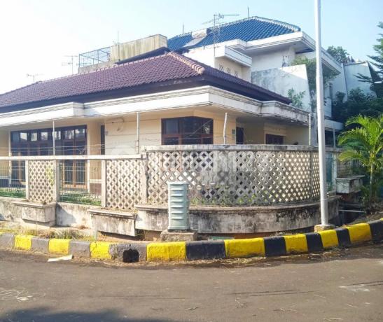 Dijual INTERCON Rumah Tua Best Price Best Value Dijual INTERCON Rumah Tua Best Price Best Value