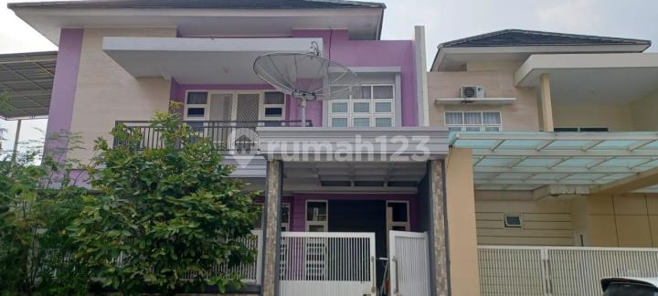 Rumah 2 Lantai Bagus Semi Furnished SHM Dharma Indah Regency