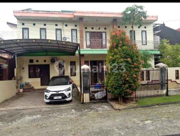 Ruma2 Lantai Siap Huni Furnished 5 Kamar di Palm Hills Balikpapan Ruma2 Lantai Siap Huni Furnished 5 Kamar di Palm Hills Balikpapan