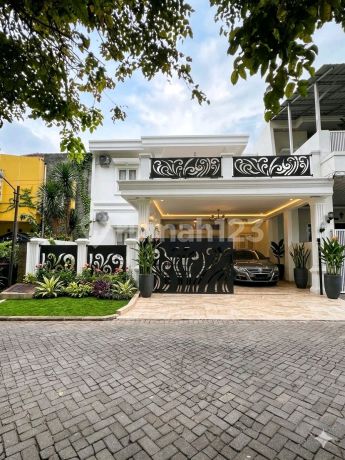 Rumah Mewah2 Lantai 6 Kamar Furnished di Wika