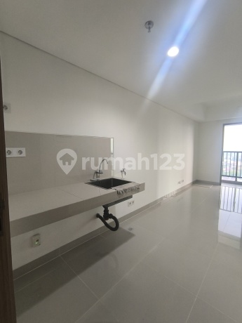 Apartment 2 BR Embarcadero Bintaro Bagus Semi Furnished