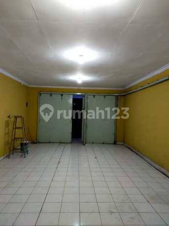 Dijual Ruko 2 Lantai Nyaman Siap Pakai Cocok untuk Usaha Lokasi Strategis di Permata Kopo 2 Bandung Dijual Ruko 2 Lantai Nyaman Siap Pakai Cocok untuk Usaha Lokasi Strategis di Permata Kopo 2 Bandung