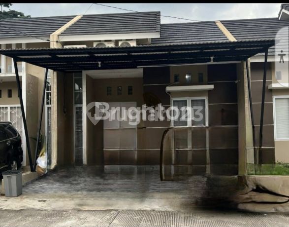 Rumah di perumahan Pesona ciputih