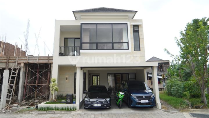 ORCHID in LAGUNA SPRING