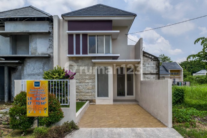 GARNET DLX di Golden Berry Regency