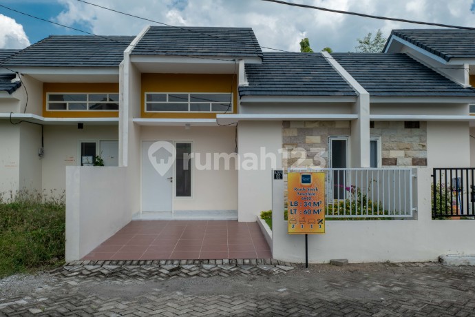 AMETHYST di Golden Berry Regency AMETHYST di Golden Berry Regency