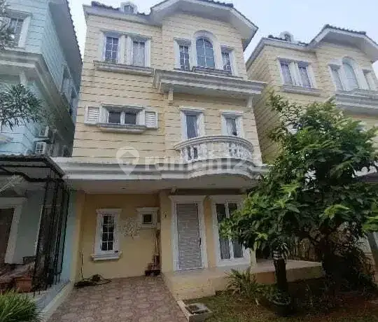 Di Jual Rugiiiii Rumah 3 Lantai Montana Village Gading Serpong