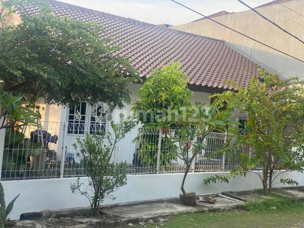 A Spacious 250 M2 Serene House in Pulo Permatasari, South Pekayon, Bekasi A Spacious 250 M2 Serene House in Pulo Permatasari, South Pekayon, Bekasi