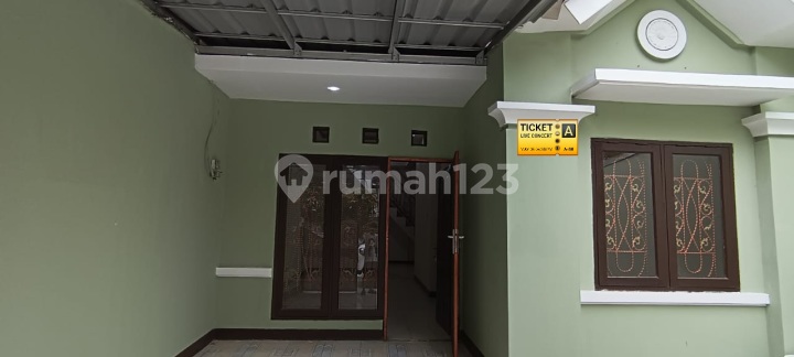 Rumah Asri Siap Huni Nyaman Di Duta Bumi 3 Harapan Indah Bekasi 