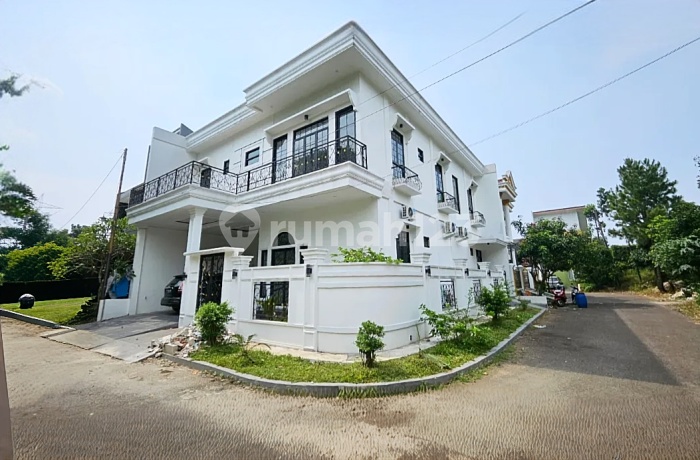 A Brand New House Paradise Hill- Paradise Serpong City Ada Kolam Renang, Posisi Hoek! Siap Huni Cantik Banget Butuh Uang! Rumah PPJB Bagus