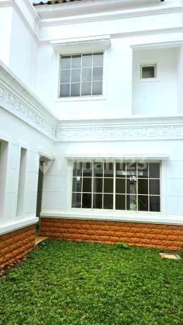 Dijual Cepat Rumah Exclusive di Perumahan Greenlake City