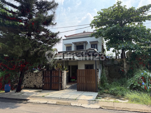 Dijual Rugi Banget Rumah 2 Lantai di Boulevard Cluster di Bukit Golf Cibubur