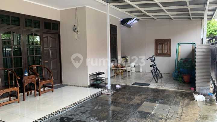 Rumah 2 Lantai di Komplek Deplu , Pondok Aren- Tangerang Selatan