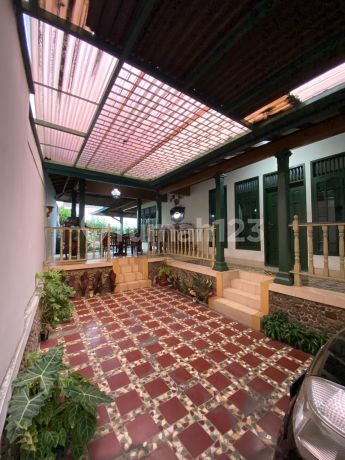 Rumah Cantik Nuansa Jawa Kuno Dikomplek Perumahan Karya Indah Village 2, Jurangmangu, Pondok Aren, Tangsel