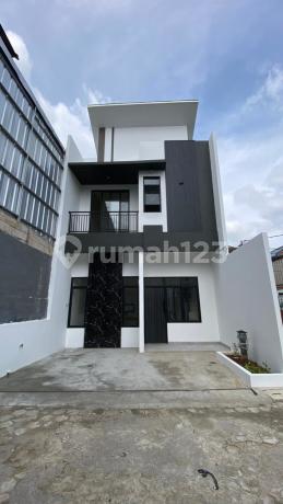 For Sale: Artha Kencana Cluster House in Pondok Gede