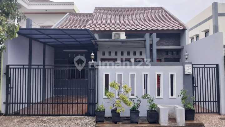 Dijual cepat rumah di tytyan kencana nempel Summarecon Bekasi Dijual cepat rumah di tytyan kencana nempel Summarecon Bekasi