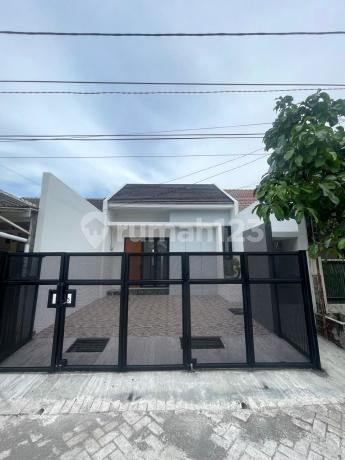 Wiguna New House, Near Amesta Living, Alana, UPN, Purimas Rungkut