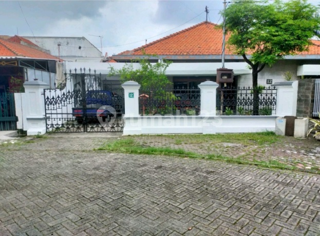 Strategis Rumah Ketintang Baru Surabaya,