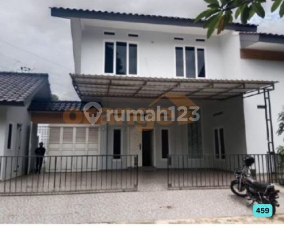 Di Jual Rumah Lokasi Strategis Cocok Untuk Investasi di GDC
