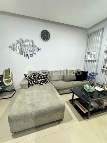 Turun Harga Rumah 2 Lt Dalam Cluster The Pavillion Ciracas S8771