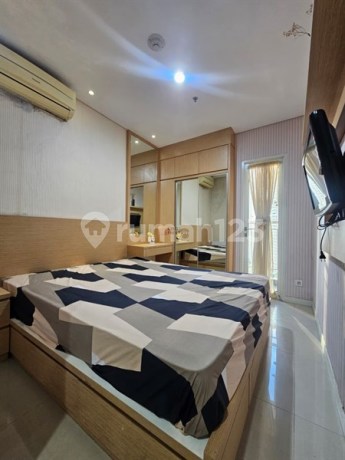 Tinggal Lebih Dekat dengan Segalanya" Disewakan Apartemen Studio di Madison Park Dekat dengan Mall Central Park di Lokasi yang Premium