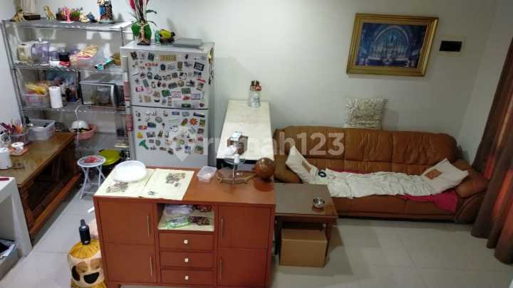 Dijual Rumah 2 KT SHM Di Cluster Thomson Gading Serpong Tangerang