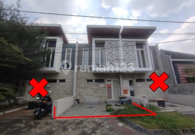 Dijual Via Lelang Rumah 2Lt Perum Puri Safira Regency Menganti Gresik