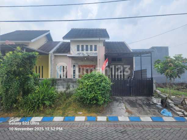 Dijual Via Lelang Rumah 1Lt di Perum Green Menganti Residence Gresik