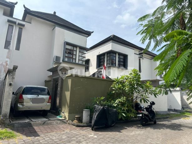 Di Jual Cepat Rumah 2 Lantai Di Kawasan Premium - Cemara Nusa Dua Highland , Benoa Di Jual Cepat Rumah 2 Lantai Di Kawasan Premium - Cemara Nusa Dua Highland , Benoa