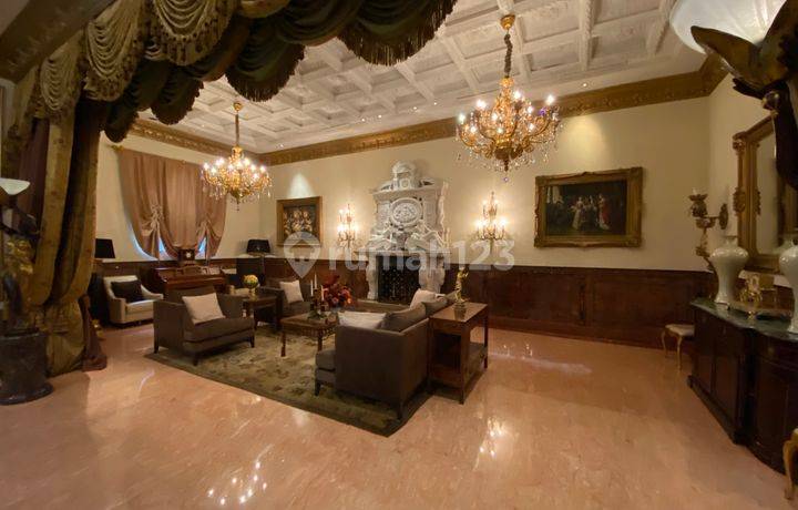 Apartemen Da Vinci - Pent House