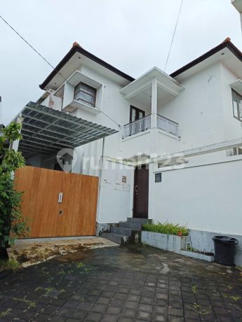 Dijual Rumah Megah Di Beranda Garden Mumbul Nusa Dua